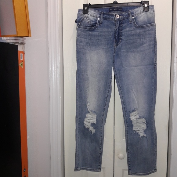 HP⬇45 NWOT Rock&Republic Kaia Ripped Crop Jeans 12 - Picture 6 of 7